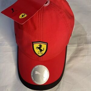 Puma Ferrari men Race BB Cap Red Baseball Hat Ajustable brand new with tag